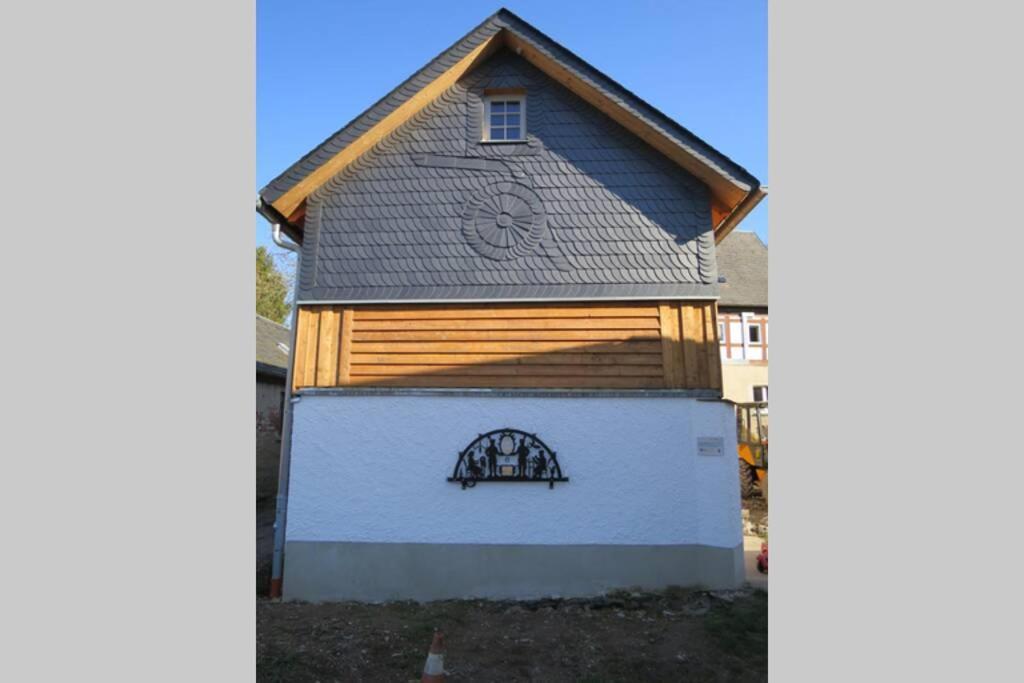 Mothsgut - Moderne Ferienwohnung Auf Dem Bauernhof Im Erzgebirge Oelsnitz  外观 照片